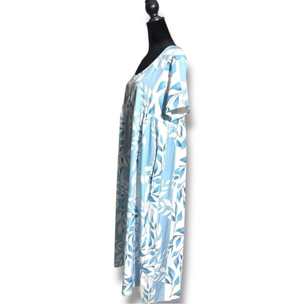 Made With Love Relax Fit Short Sleeve Empire Waist Blue/White Floral Maxi Dress - Picture 4 of 15